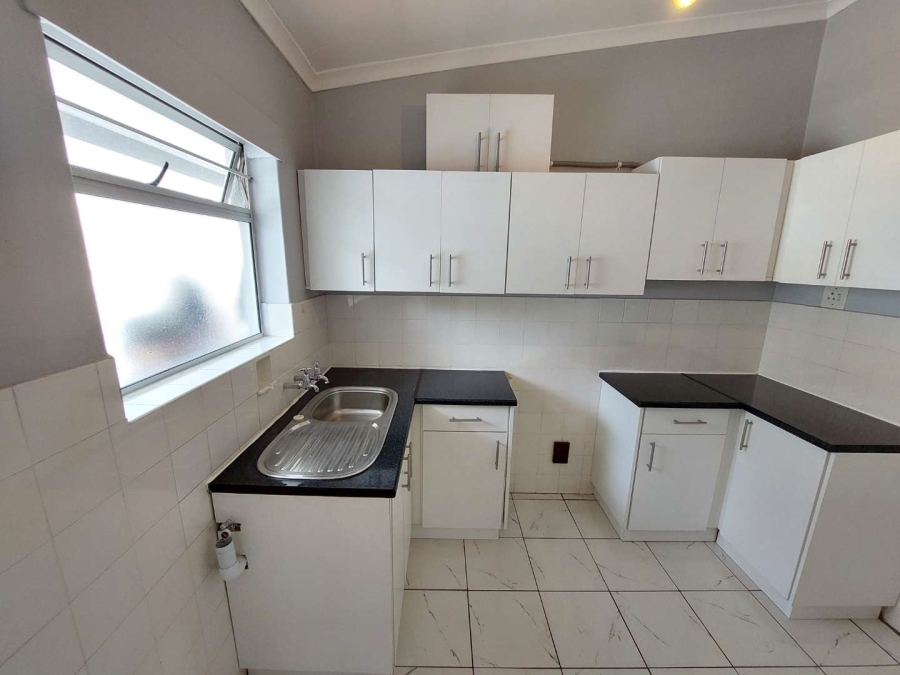 1 Bedroom Property for Sale in Camps Bay Western Cape
